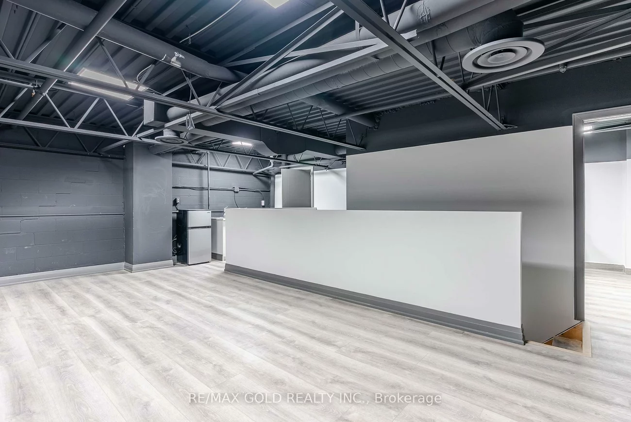 1320, Mid-Way, Northeast, Mississauga