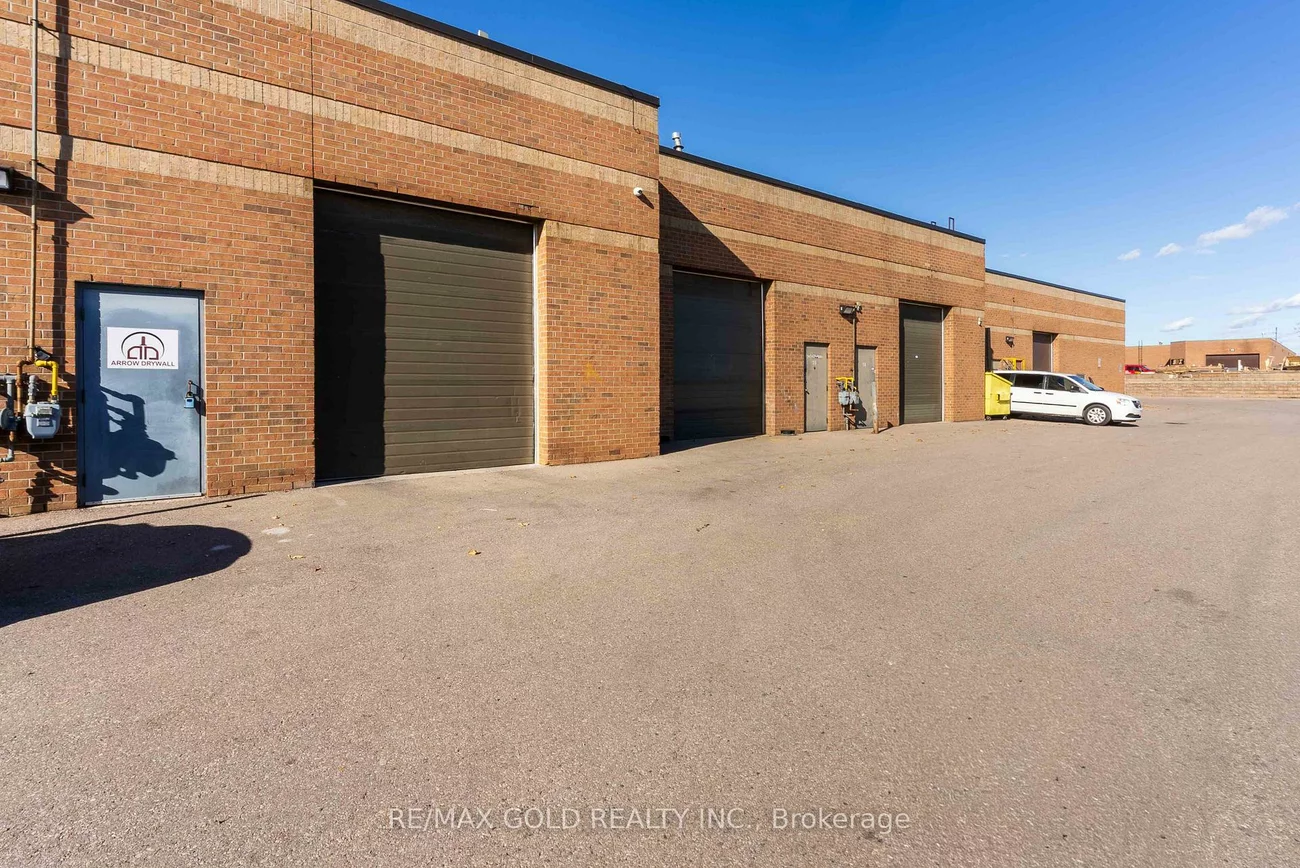 1320, Mid-Way, Northeast, Mississauga