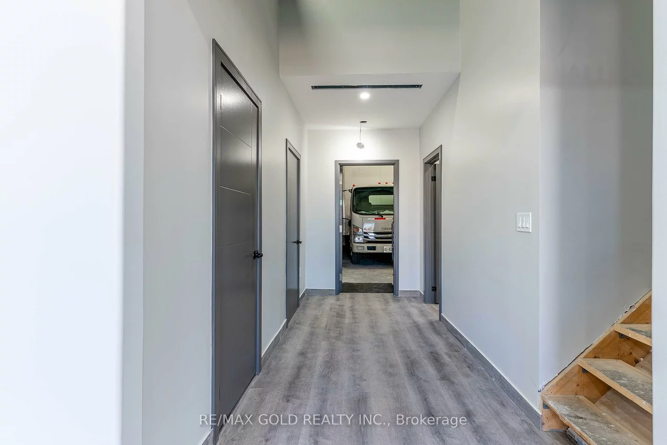 1320, Mid-Way, Northeast, Mississauga