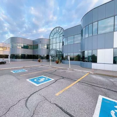 160, Traders, Gateway, Mississauga