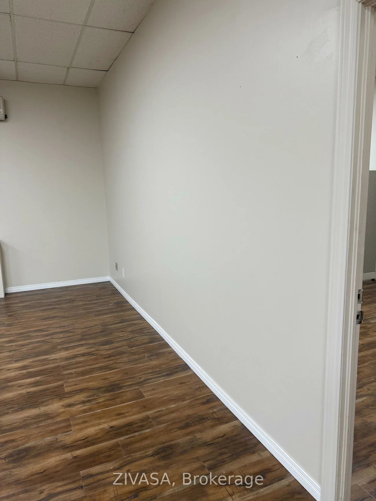 211, Watline, Gateway, Mississauga