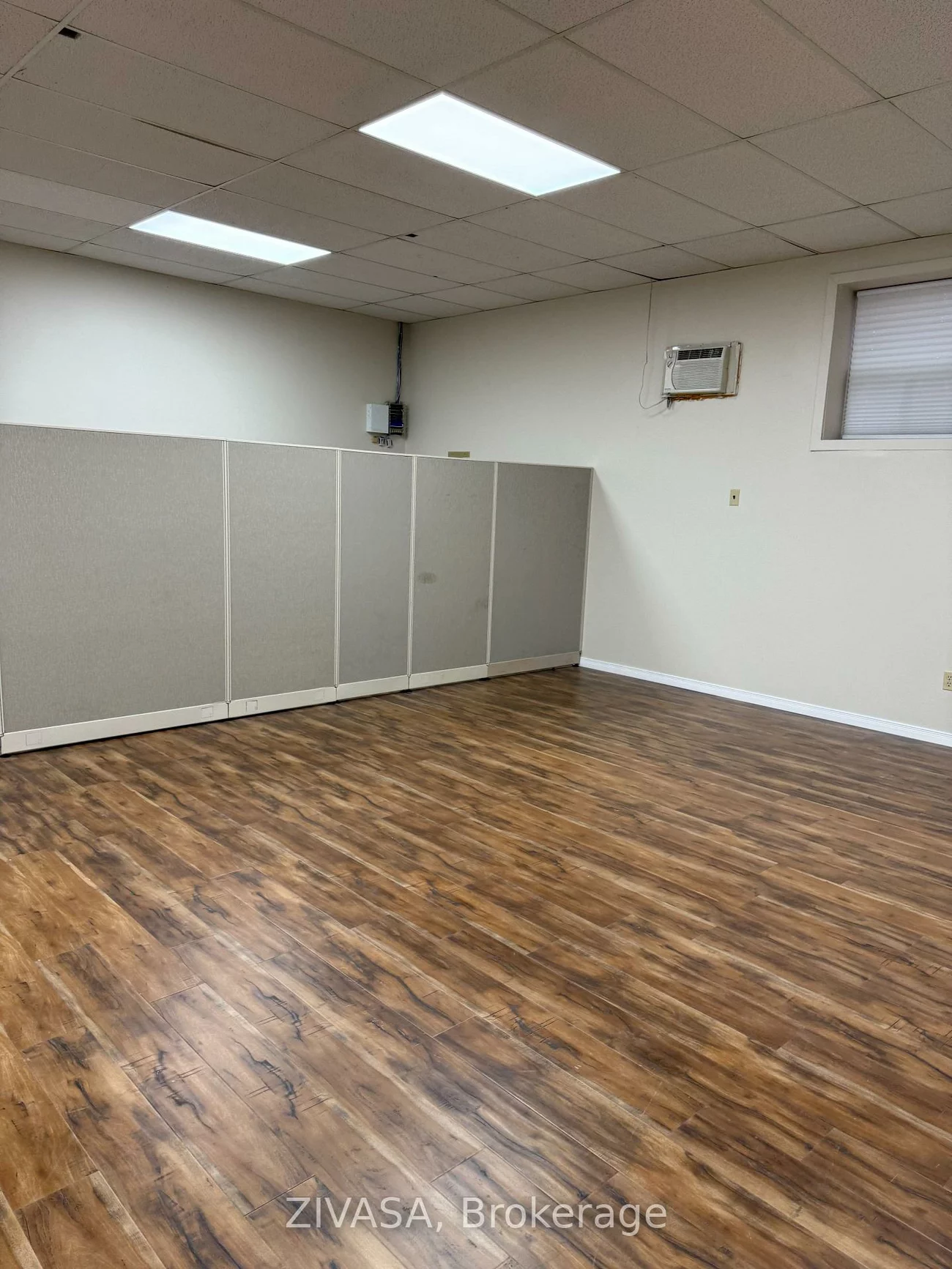 211, Watline, Gateway, Mississauga