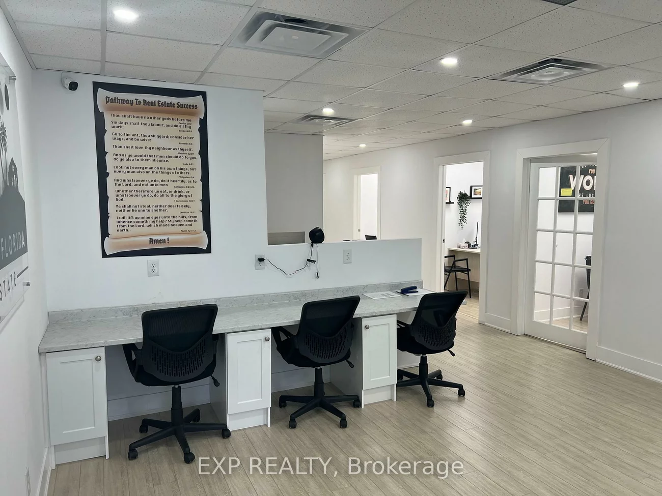 1185, Queensway, Dixie, Mississauga