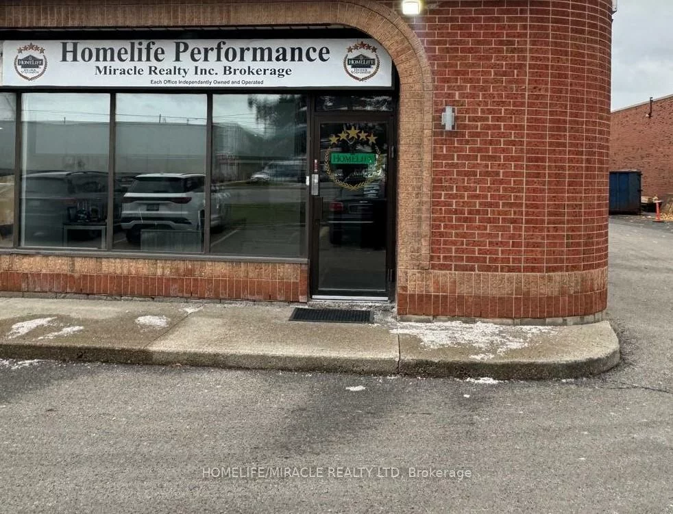 6985, Davand, Northeast, Mississauga