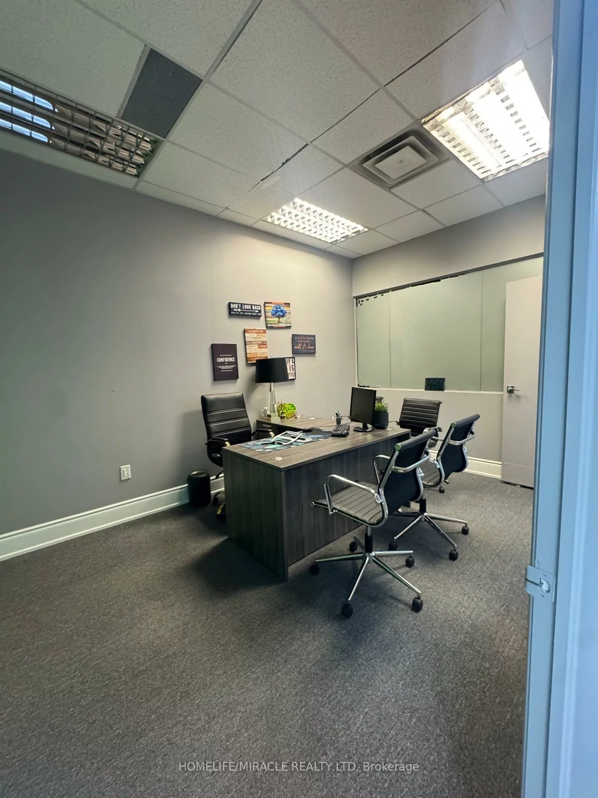 6985, Davand, Northeast, Mississauga