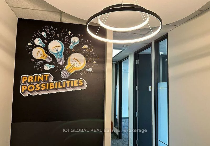 350, Burnhamthorpe, City Centre, Mississauga