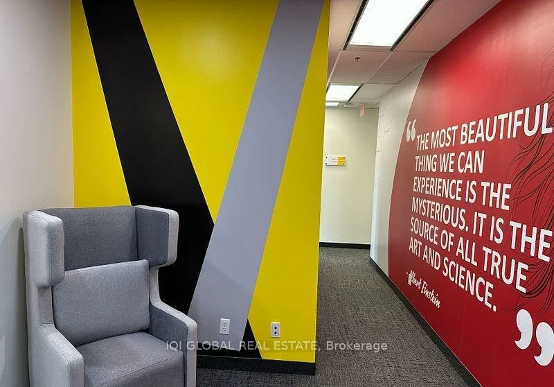 350, Burnhamthorpe, City Centre, Mississauga