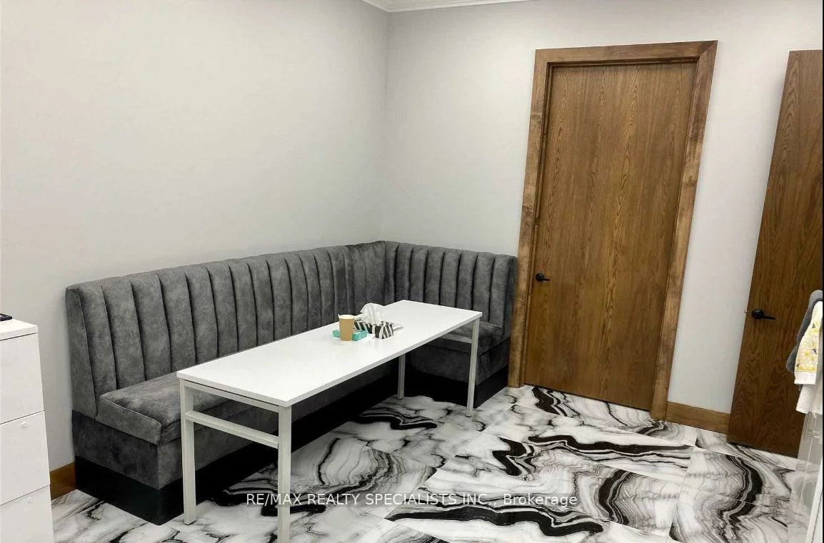 2650, Meadowvale, Meadowvale Business Park, Mississauga