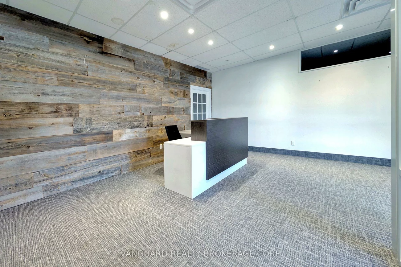 5155, Spectrum, Airport Corporate, Mississauga