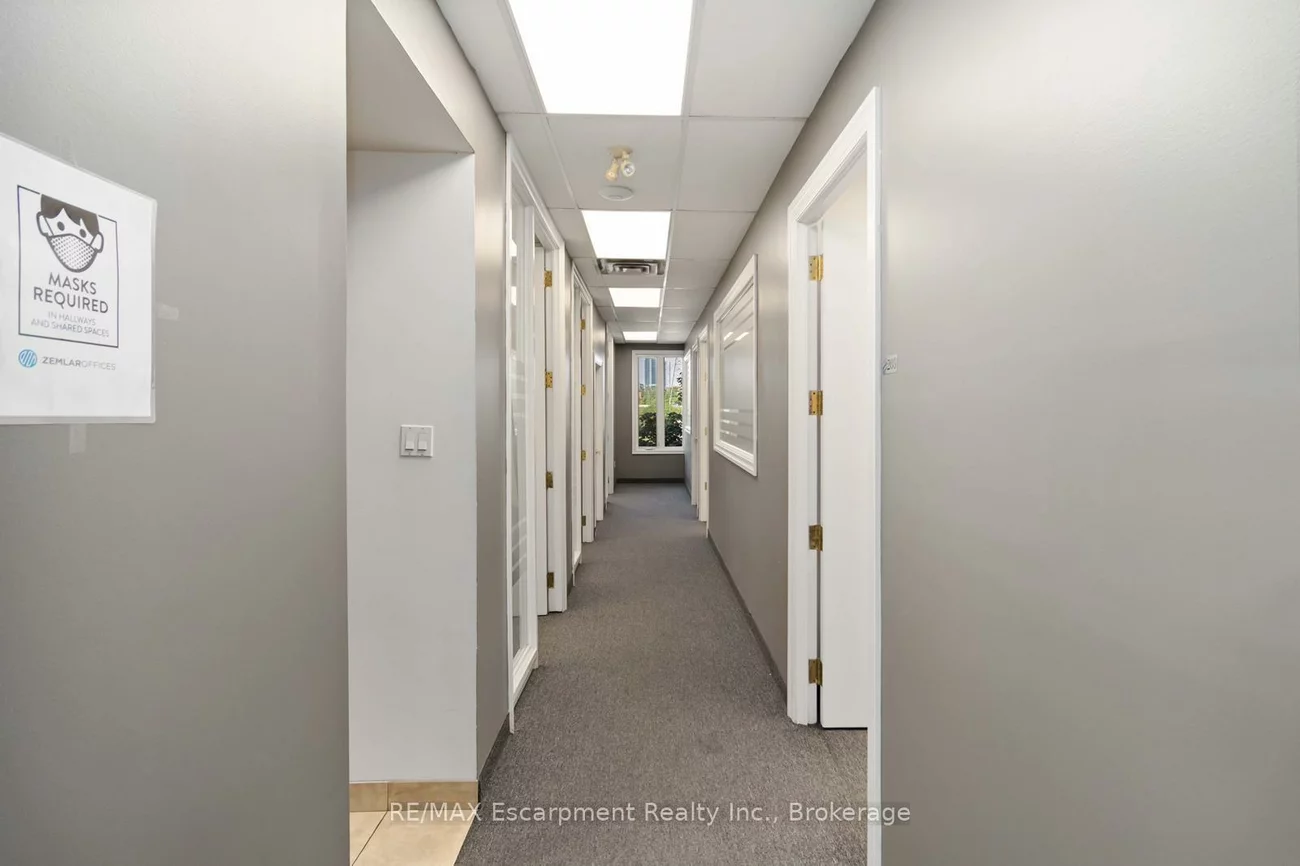 53, VILLAGE CENTRE, City Centre, Mississauga