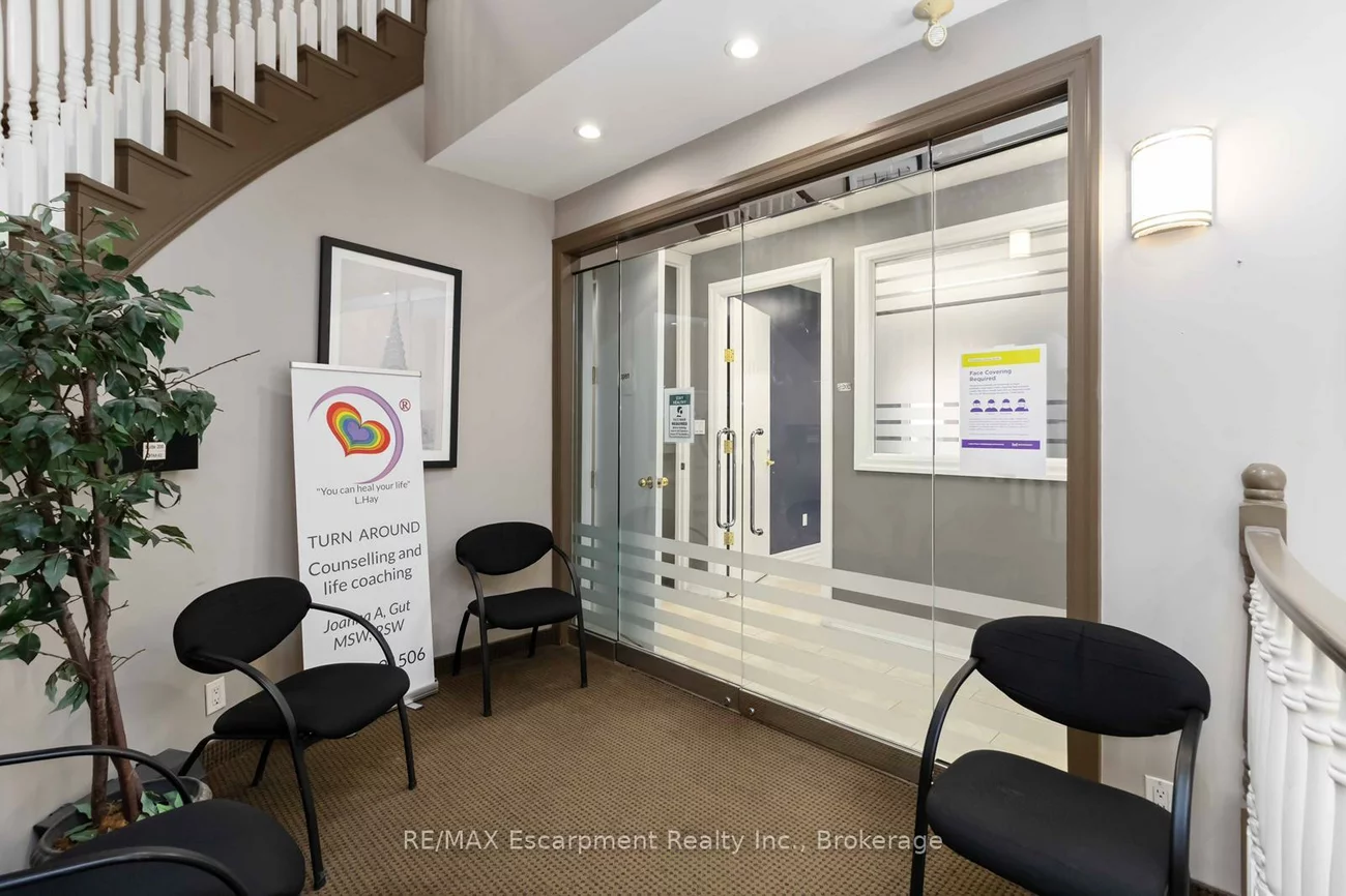 53, VILLAGE CENTRE, City Centre, Mississauga