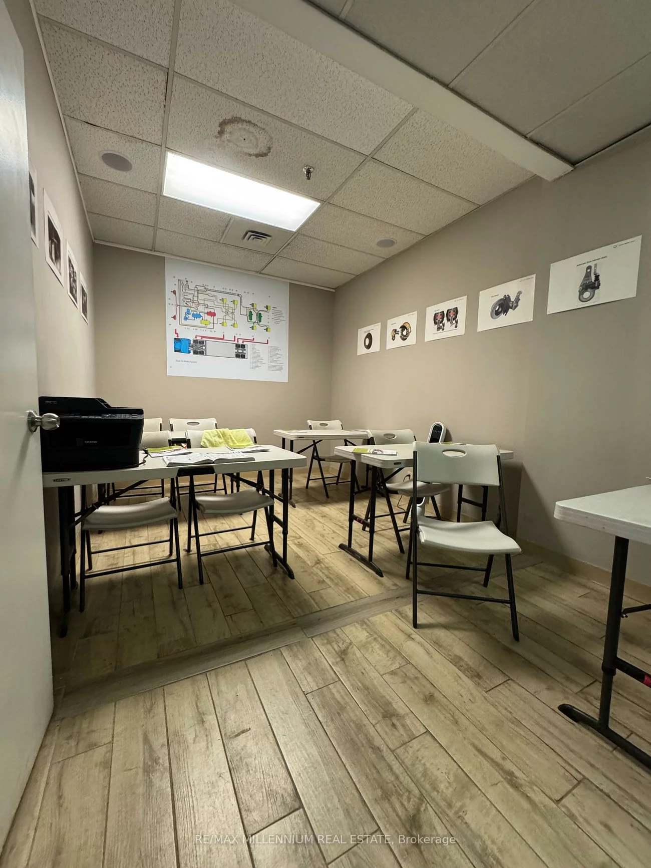 1079, Britannia, Northeast, Mississauga