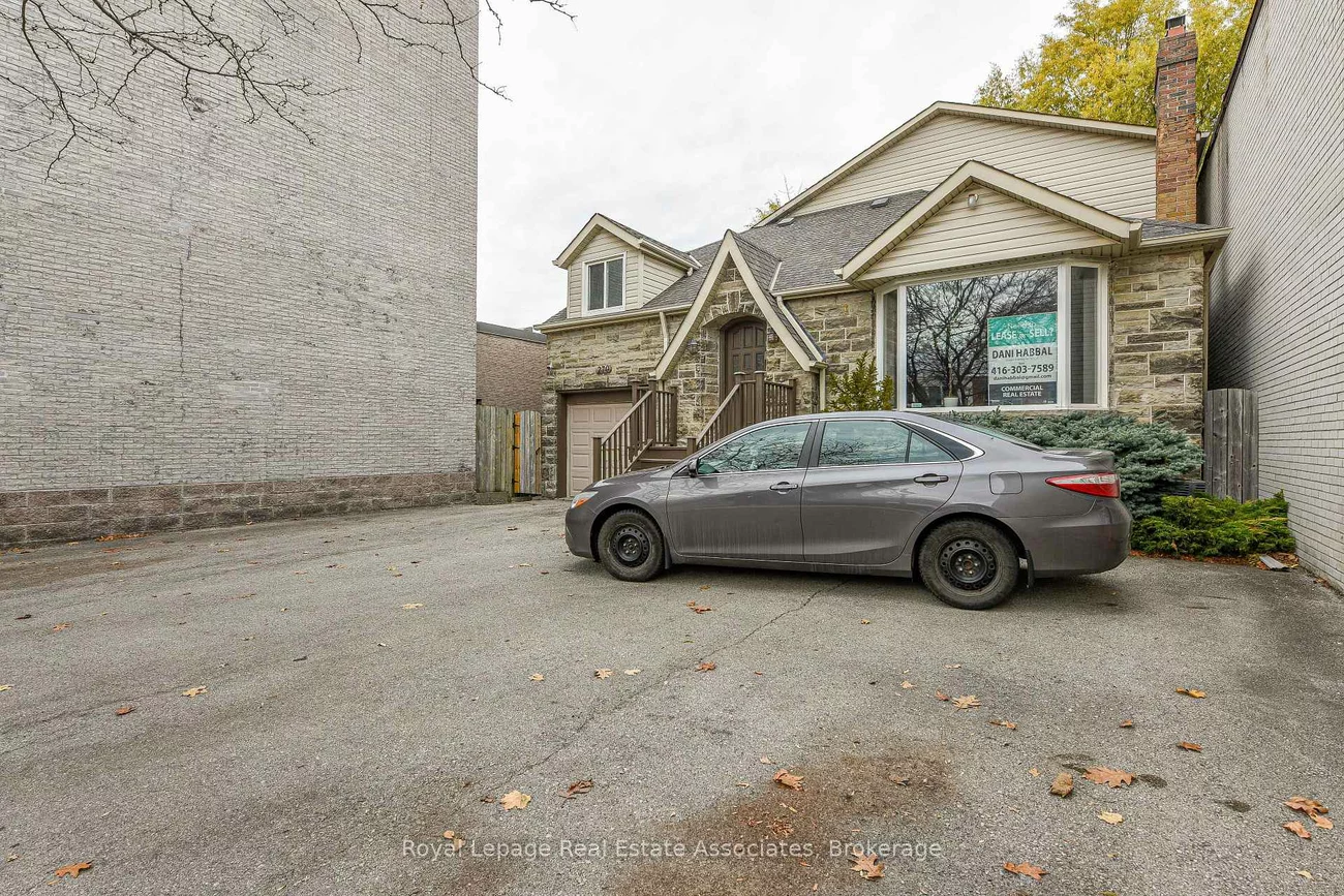 270, Lakeshore, Port Credit, Mississauga