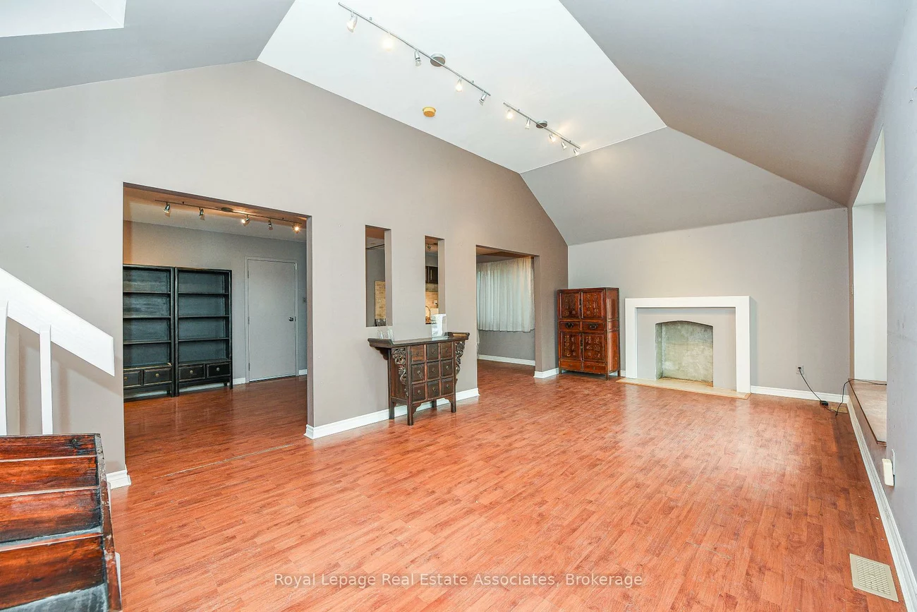 270, Lakeshore, Port Credit, Mississauga