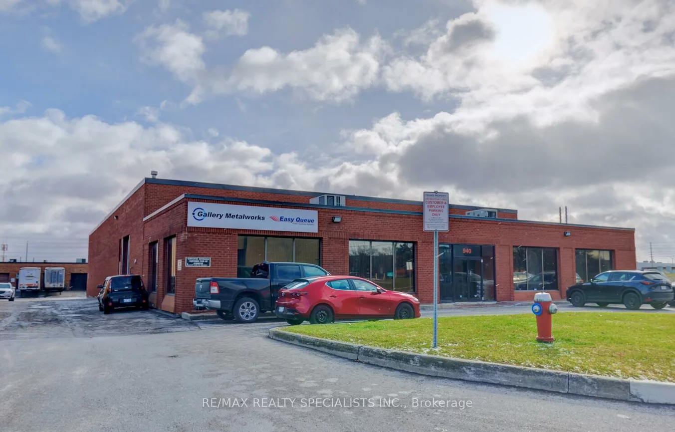 940, Westport, Northeast, Mississauga