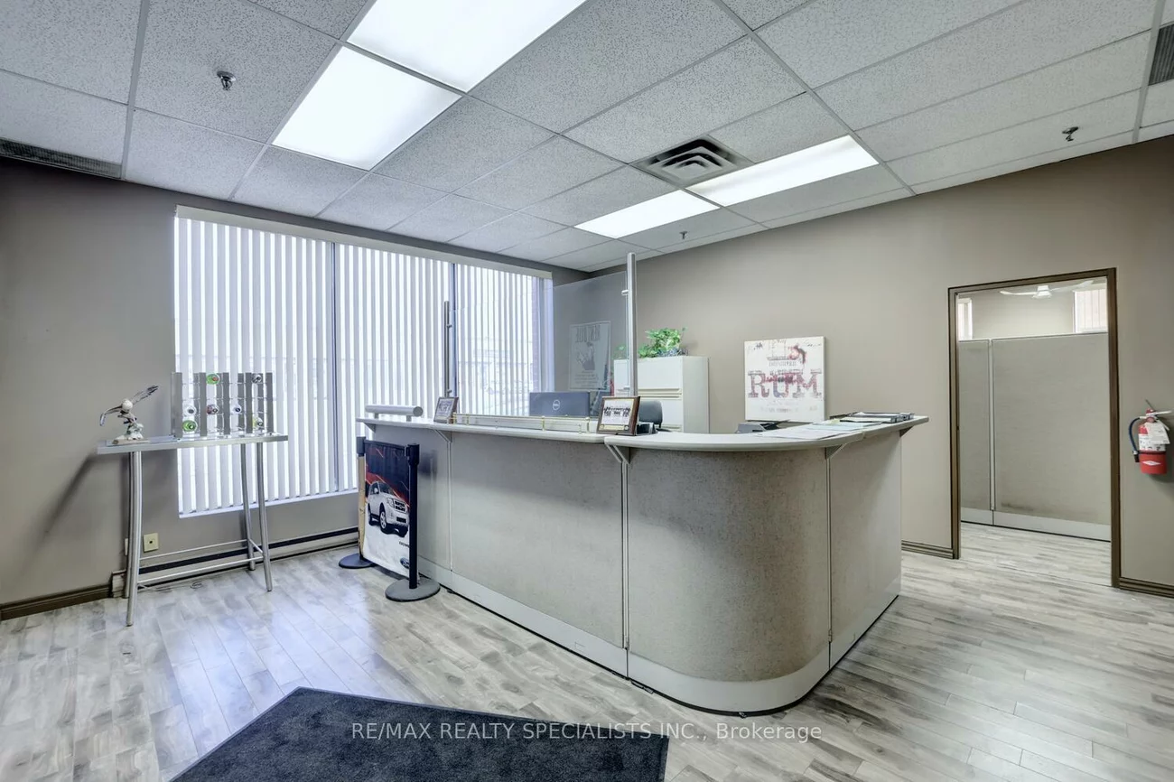 940, Westport, Northeast, Mississauga