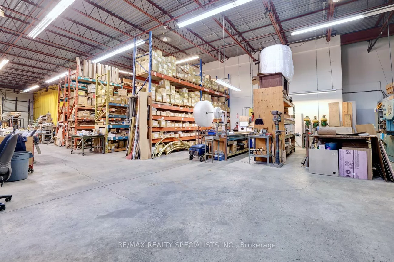 940, Westport, Northeast, Mississauga