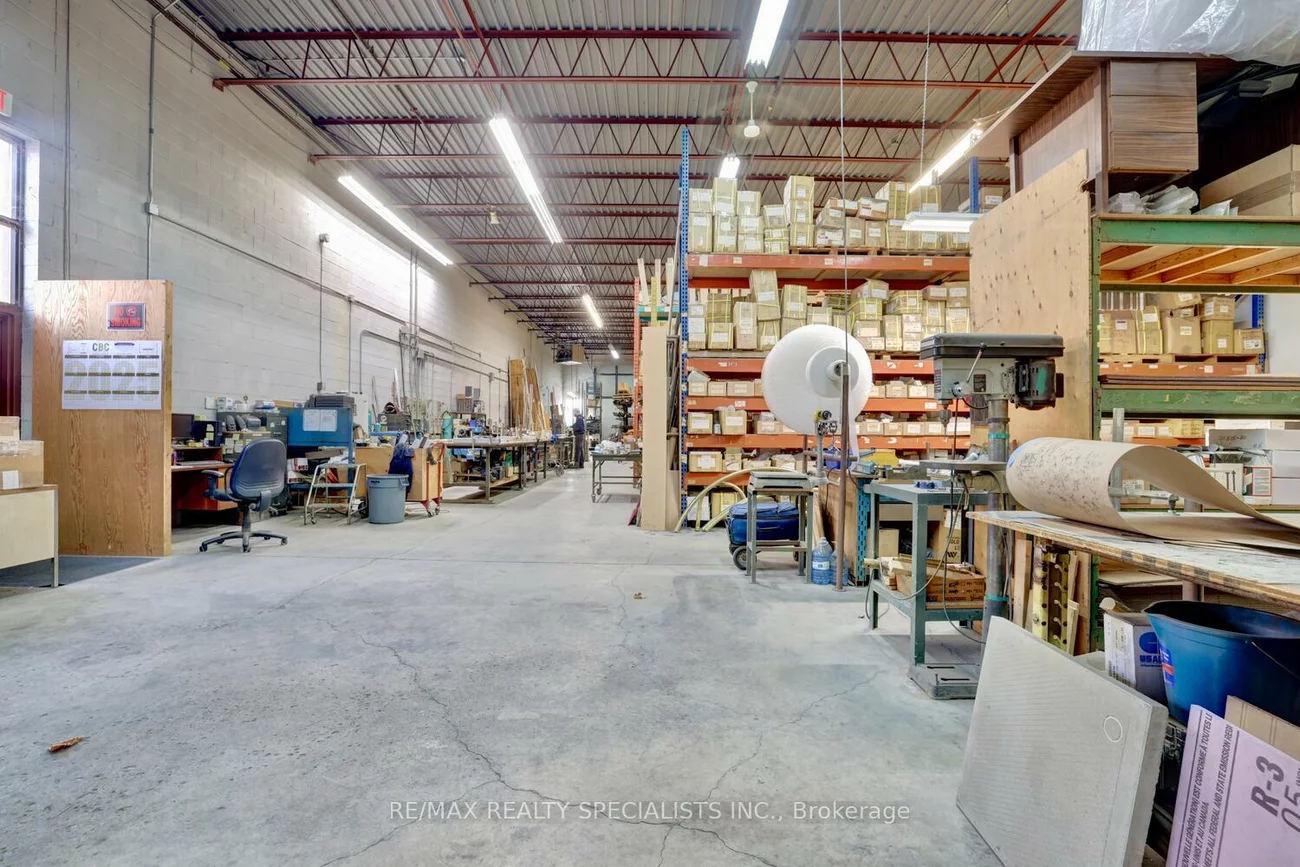 940, Westport, Northeast, Mississauga