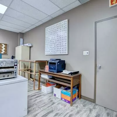 940, Westport, Northeast, Mississauga