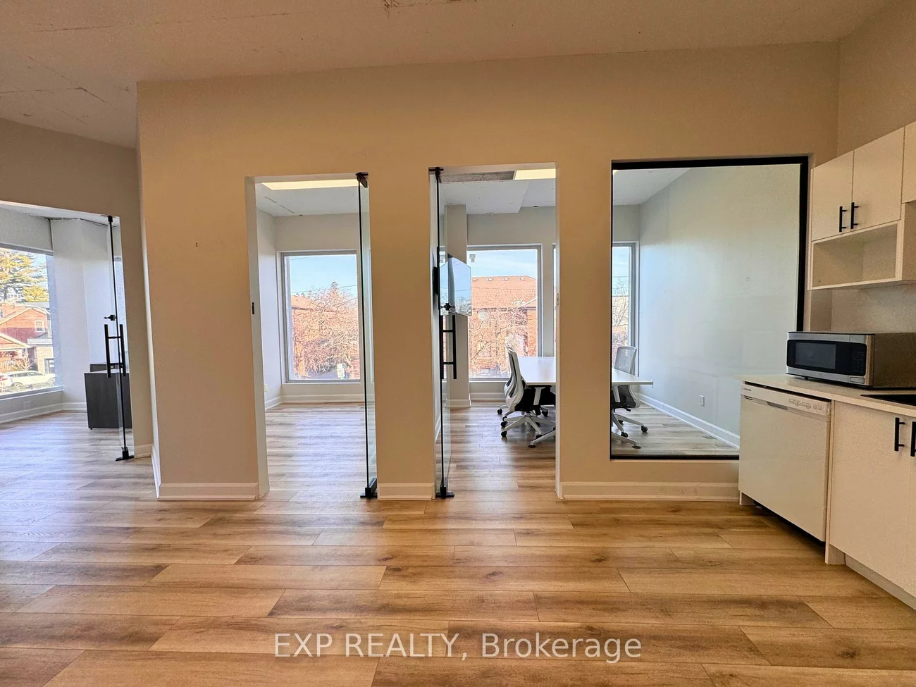 230, Lakeshore, Port Credit, Mississauga