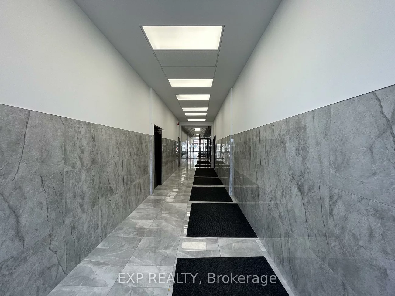 230, Lakeshore, Port Credit, Mississauga