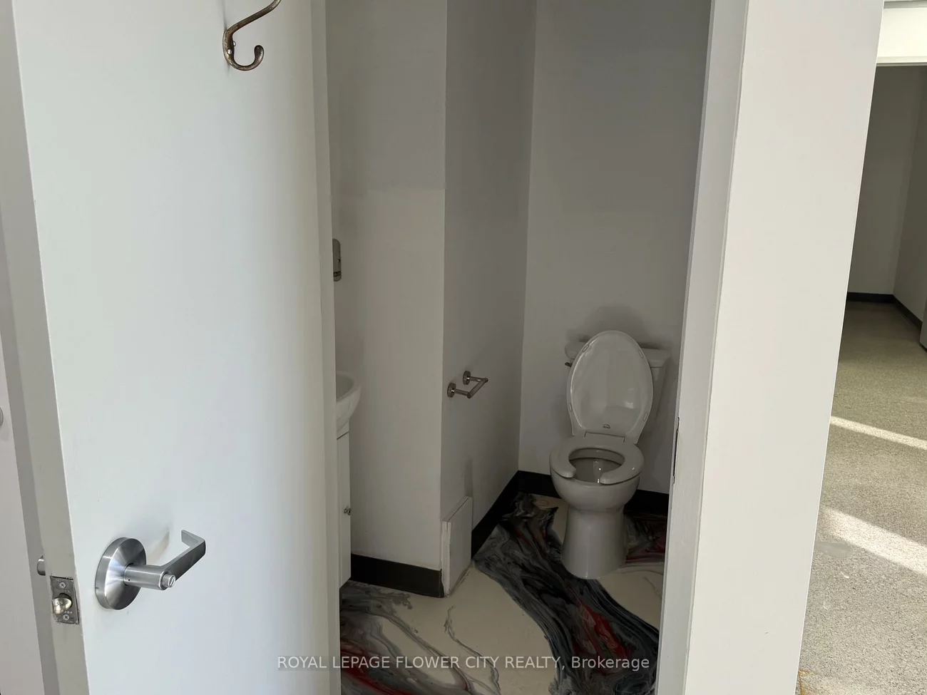 2386, Haines, Dixie, Mississauga