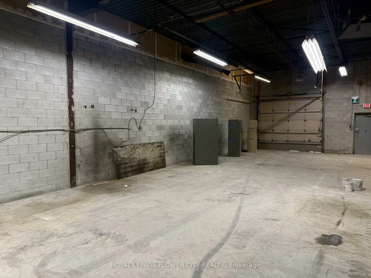 2386, Haines, Dixie, Mississauga