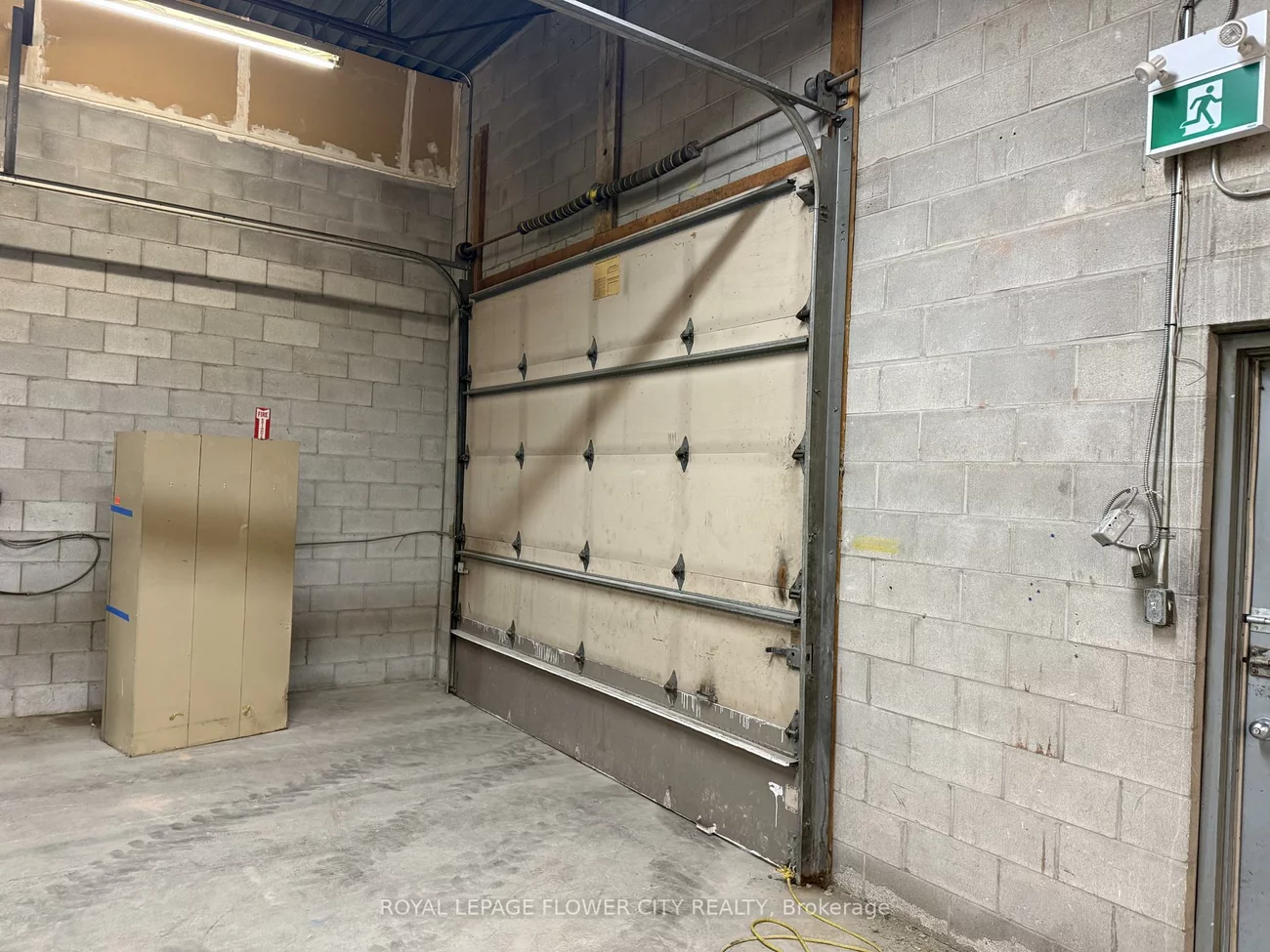 2386, Haines, Dixie, Mississauga