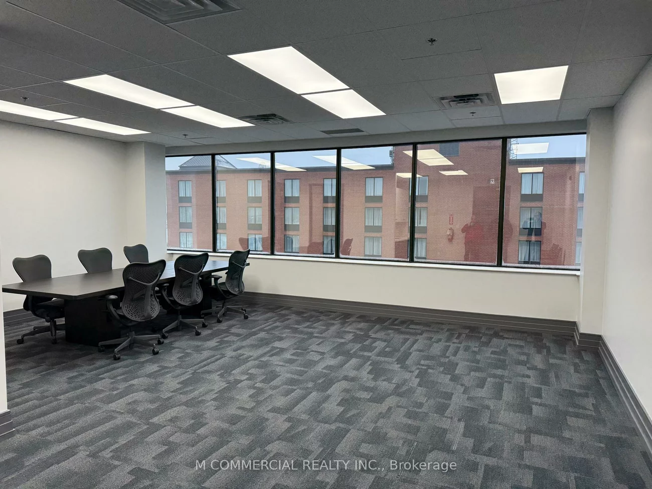 5975, Whittle, Gateway, Mississauga