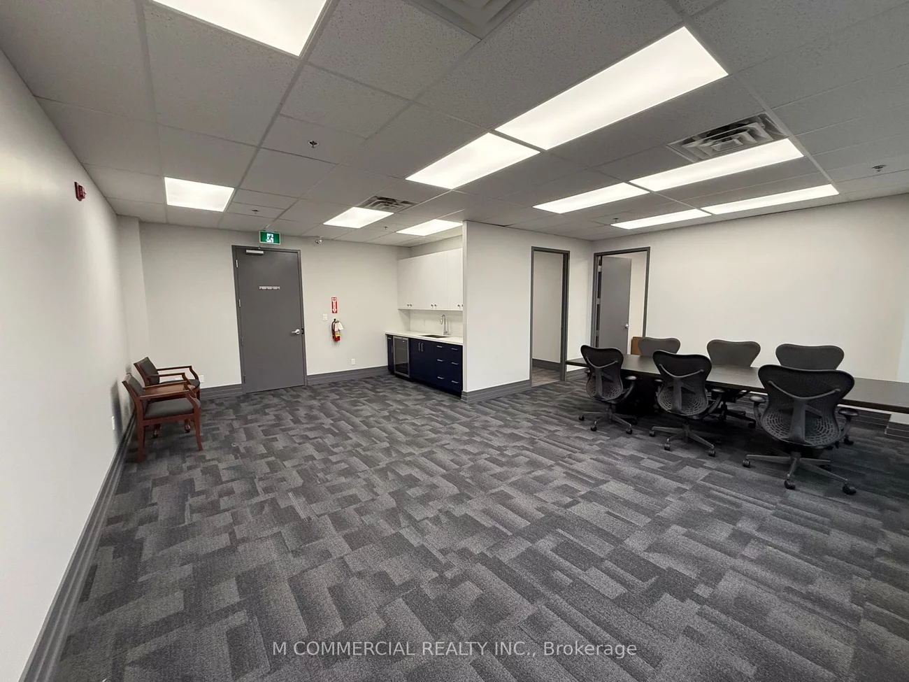 5975, Whittle, Gateway, Mississauga