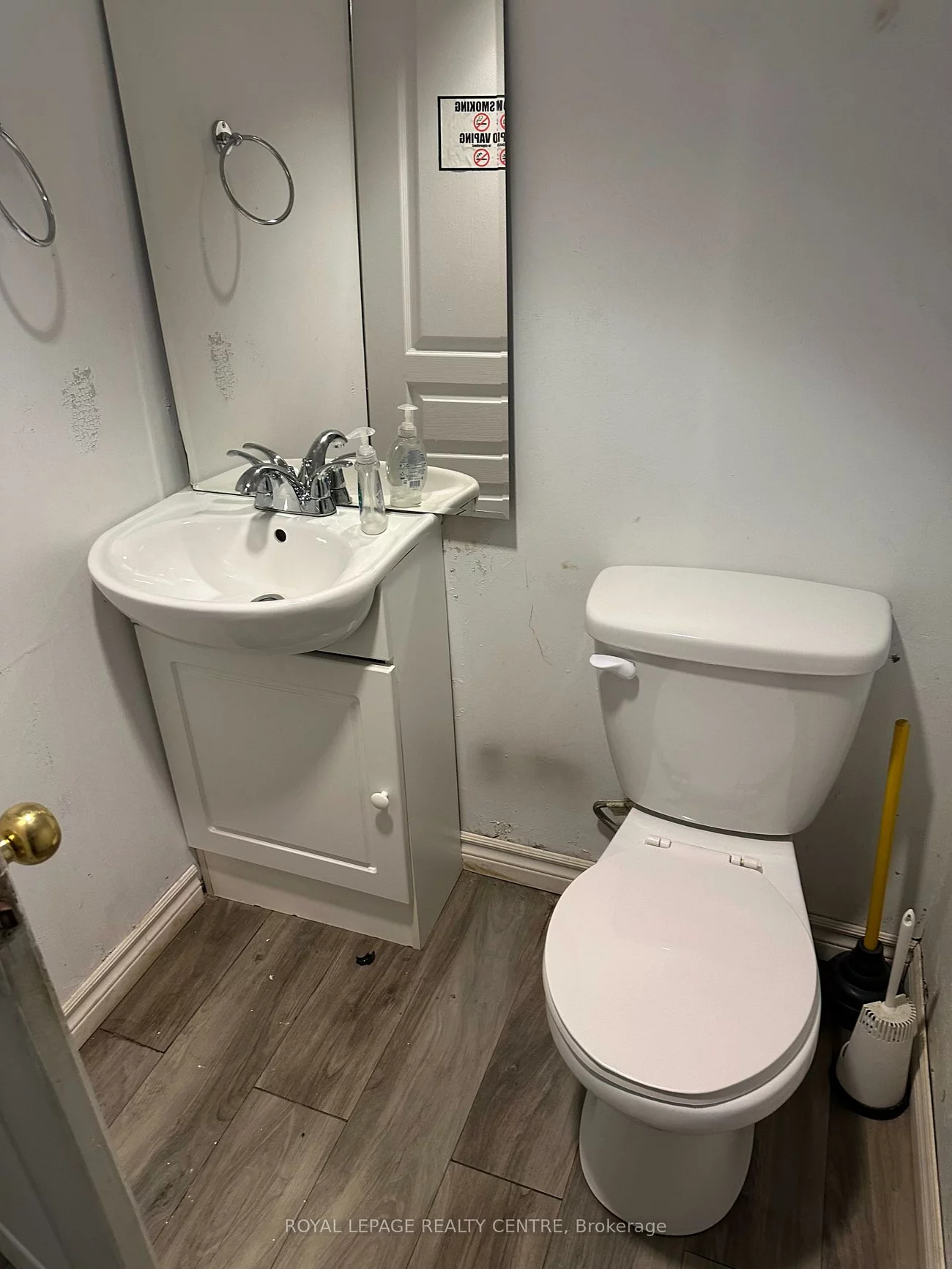 102, Lakeshore, Port Credit, Mississauga