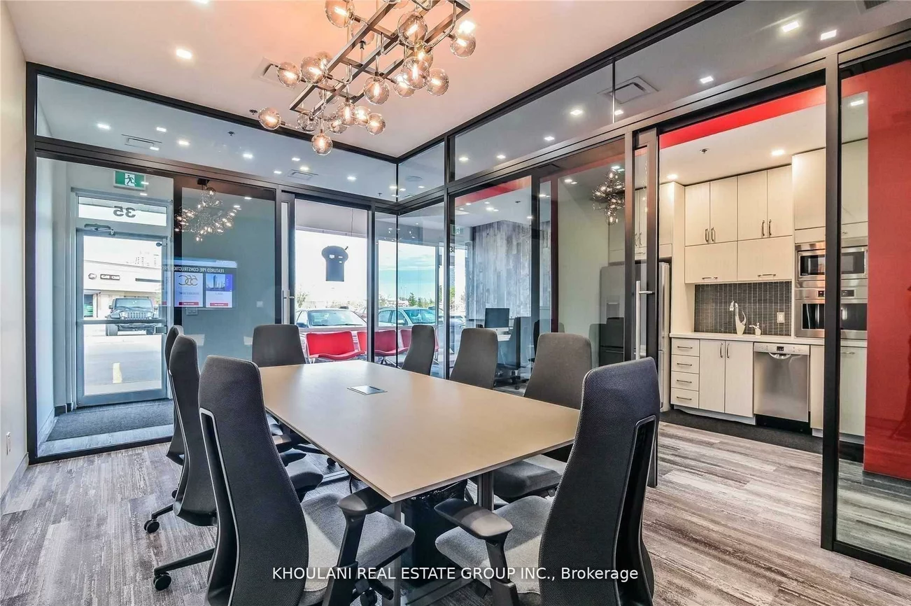 325, Central, Fairview, Mississauga