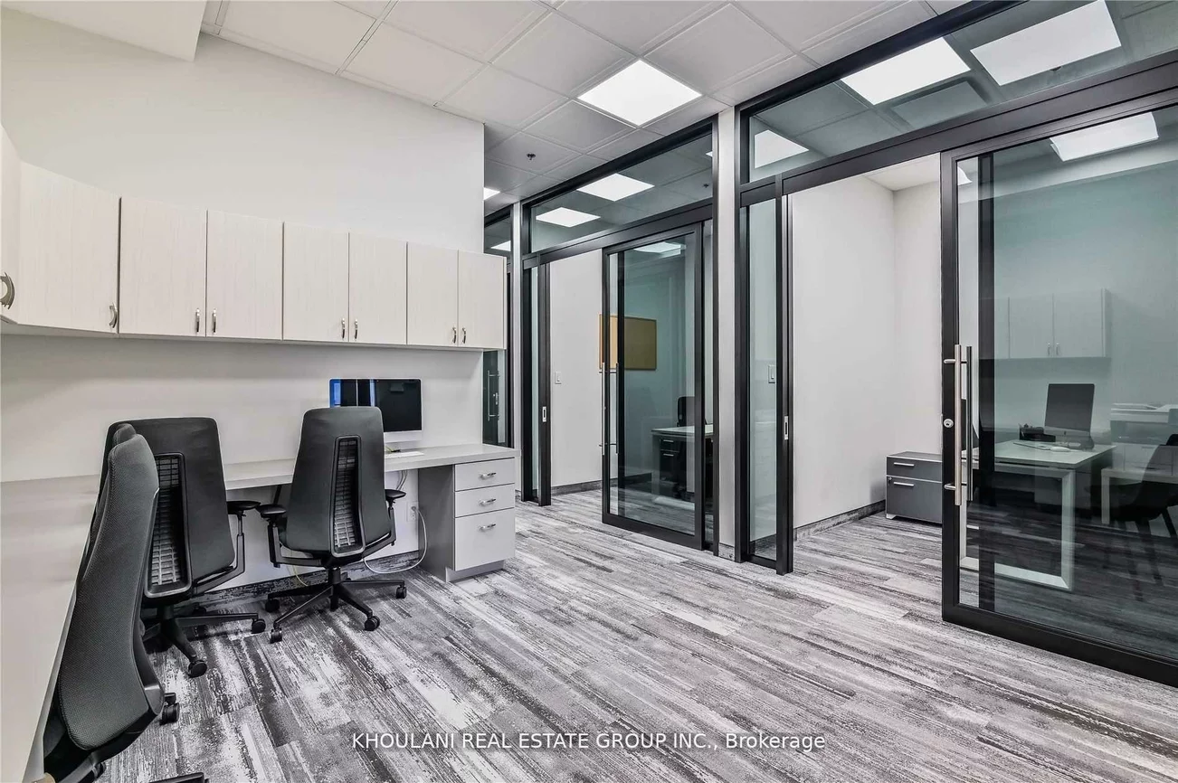 325, Central, Fairview, Mississauga