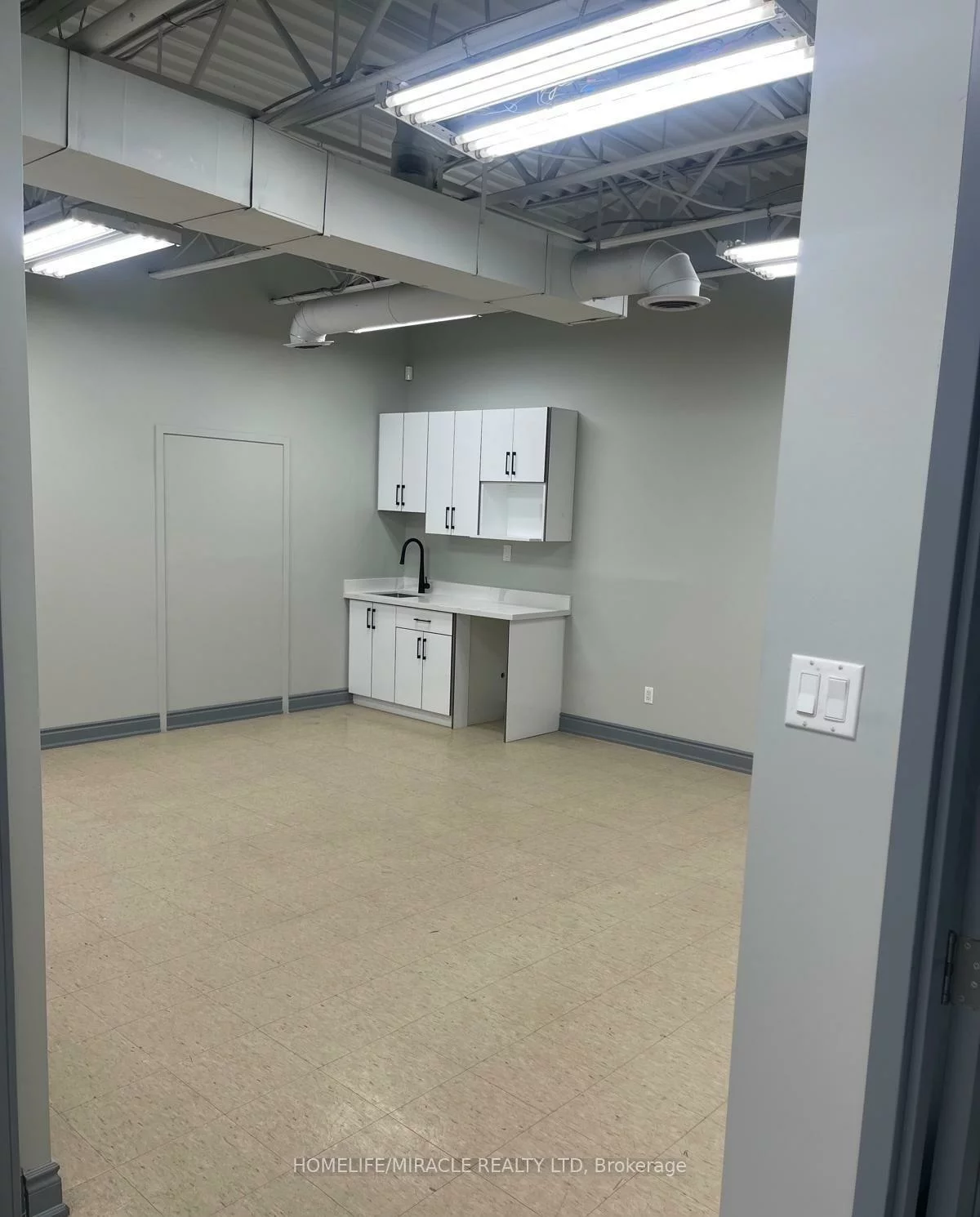 7195, Tranmere, Northeast, Mississauga