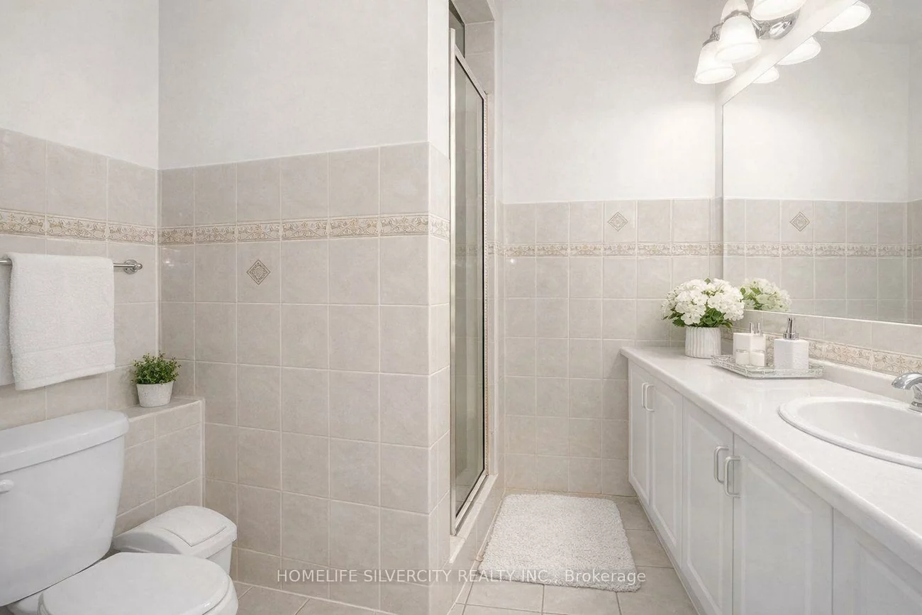 7070, Pacific, Northeast, Mississauga