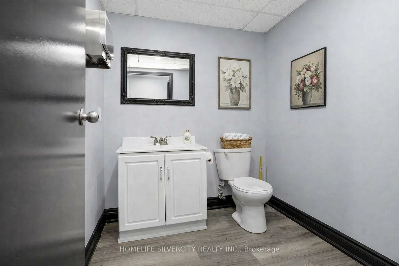 7070, Pacific, Northeast, Mississauga