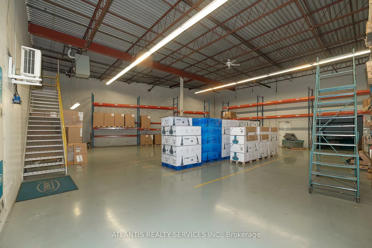 1329, Cardiff, Northeast, Mississauga