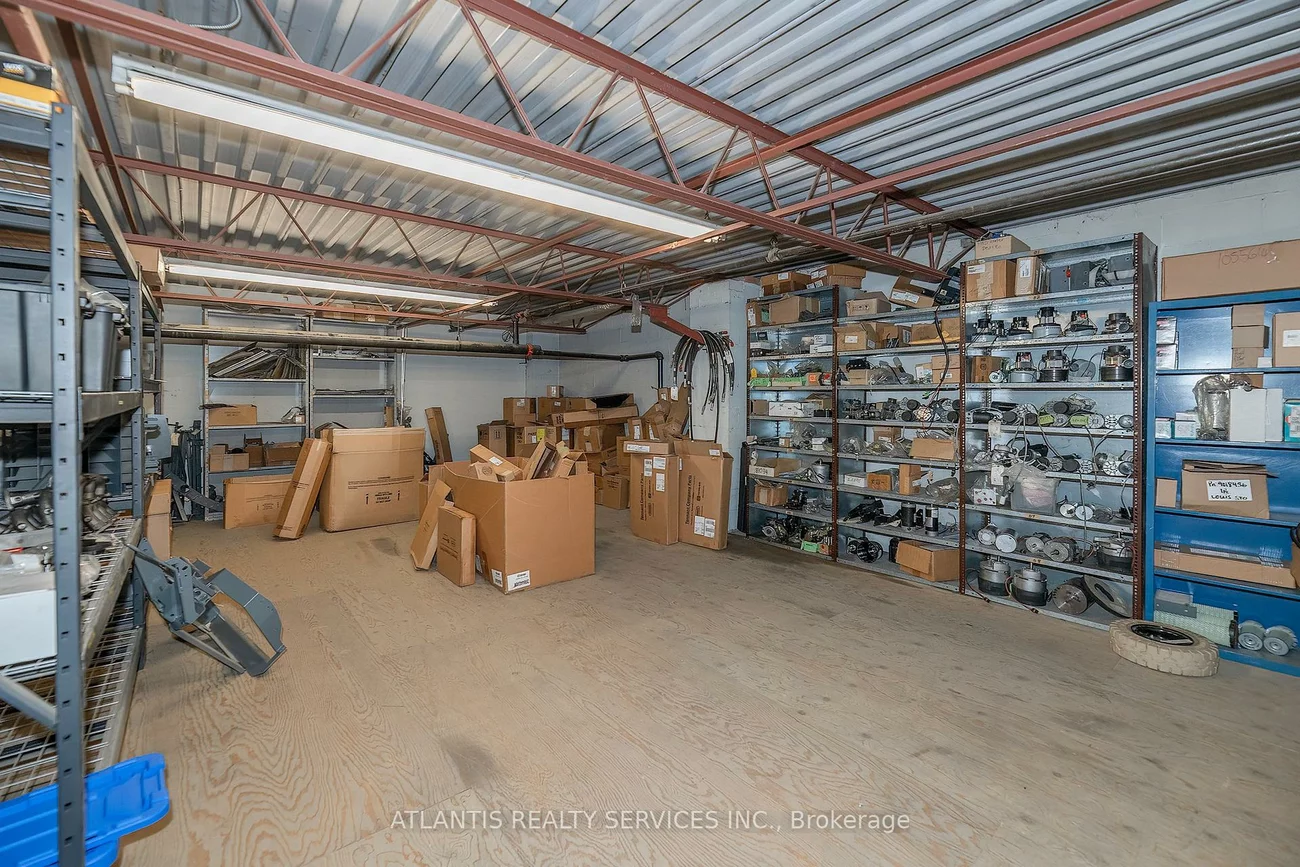 1329, Cardiff, Northeast, Mississauga