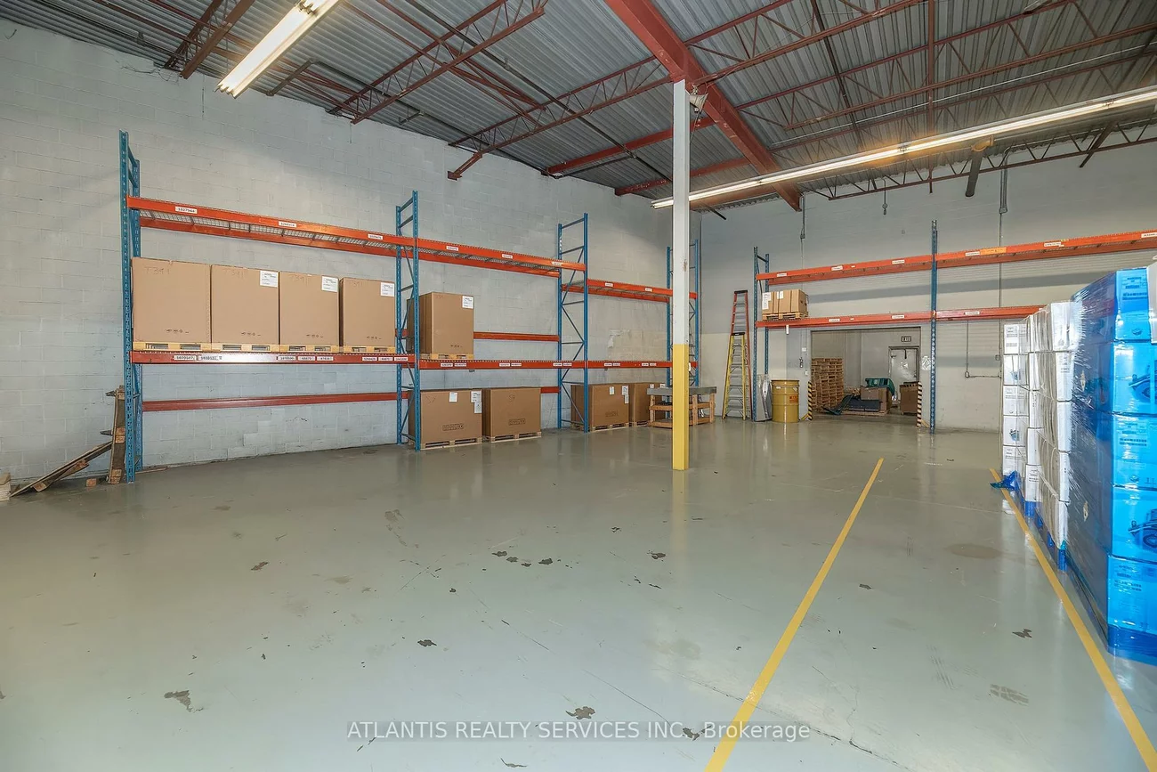 1329, Cardiff, Northeast, Mississauga