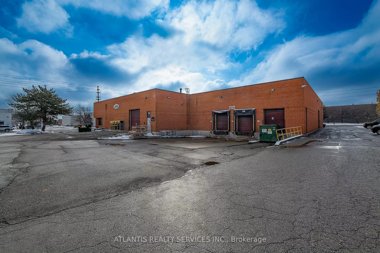 1329, Cardiff, Northeast, Mississauga