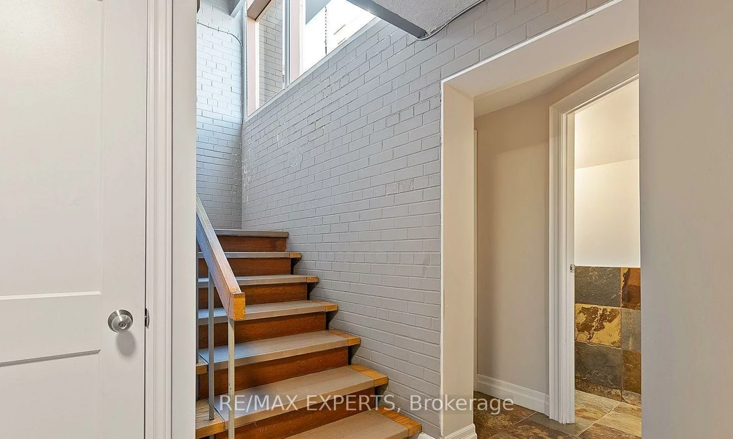 20, Stavebank, Port Credit, Mississauga