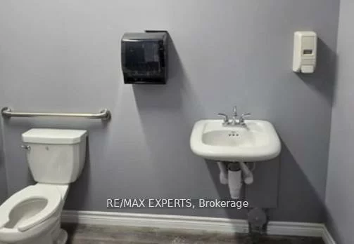 5266, Solar, Airport Corporate, Mississauga