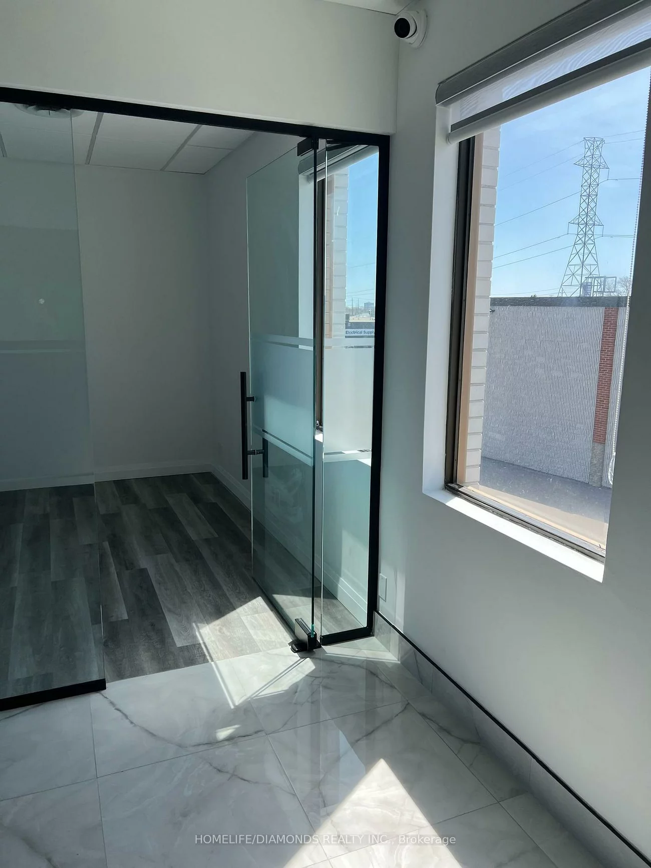 1830, Dundas, Dixie, Mississauga