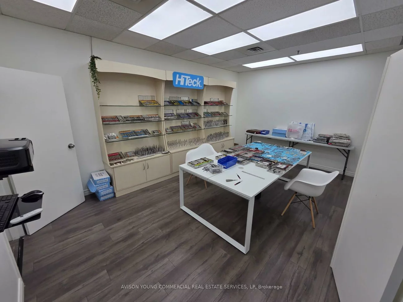 215, Traders, Gateway, Mississauga