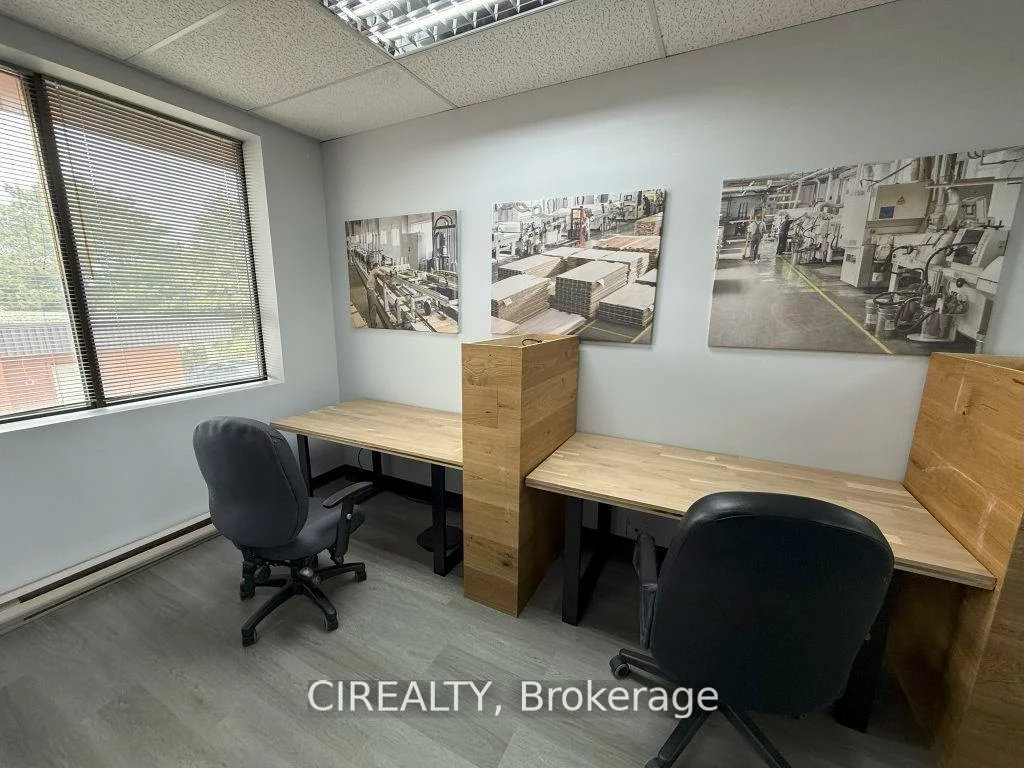 230, Watline, Gateway, Mississauga