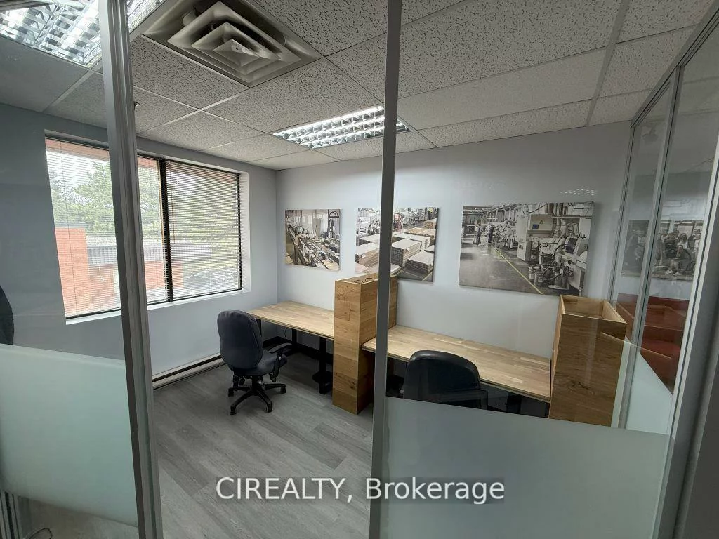 230, Watline, Gateway, Mississauga