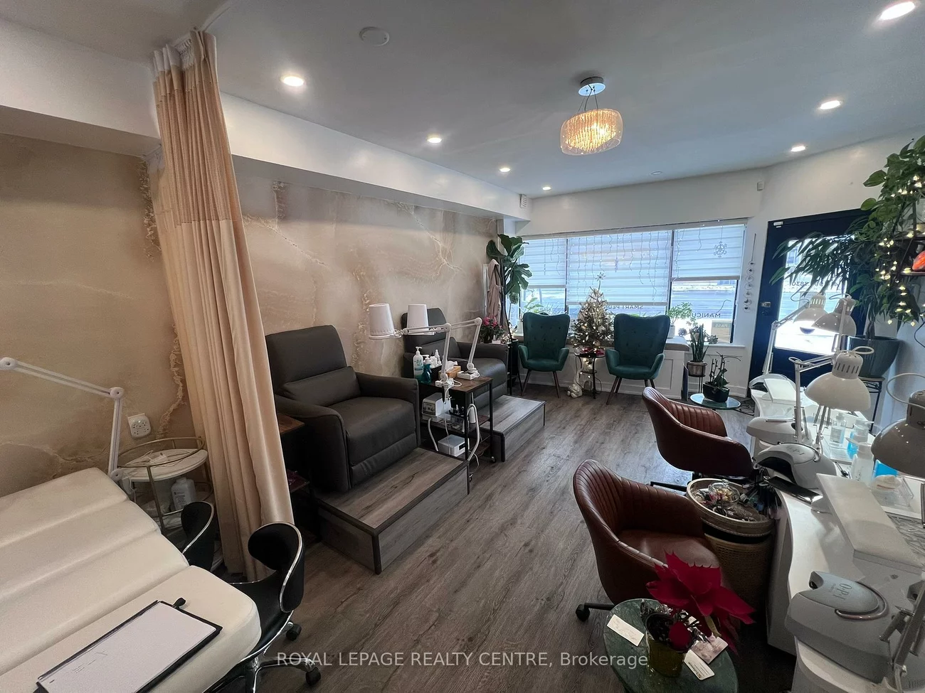 745, Lakeshore, Lakeview, Mississauga