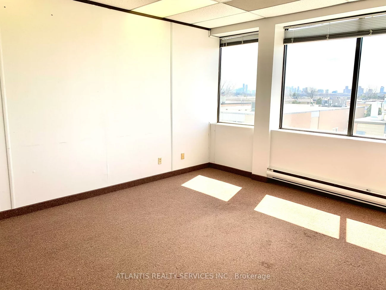 1351, Matheson, Northeast, Mississauga