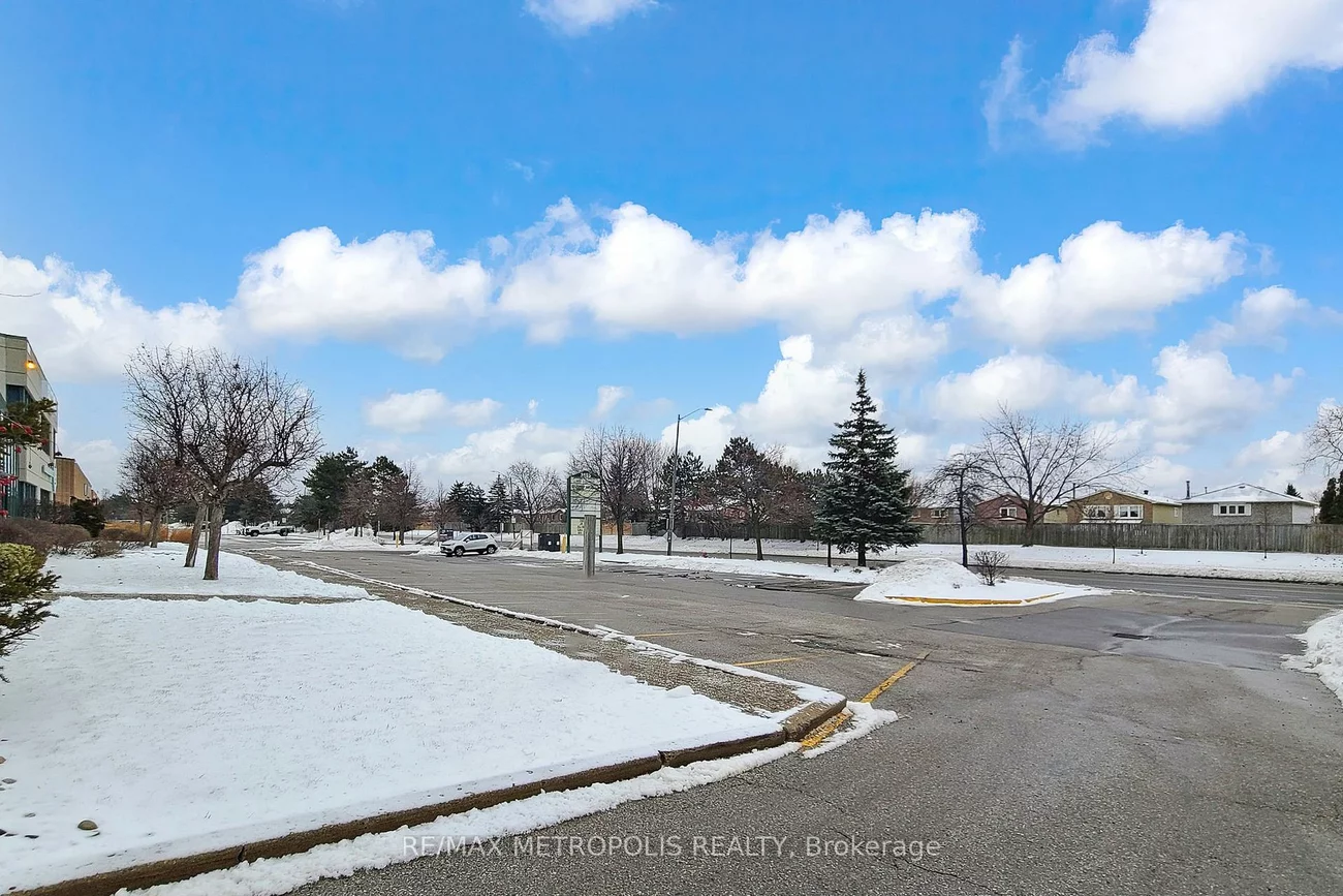 3185, Unity, Western Business Park, Mississauga