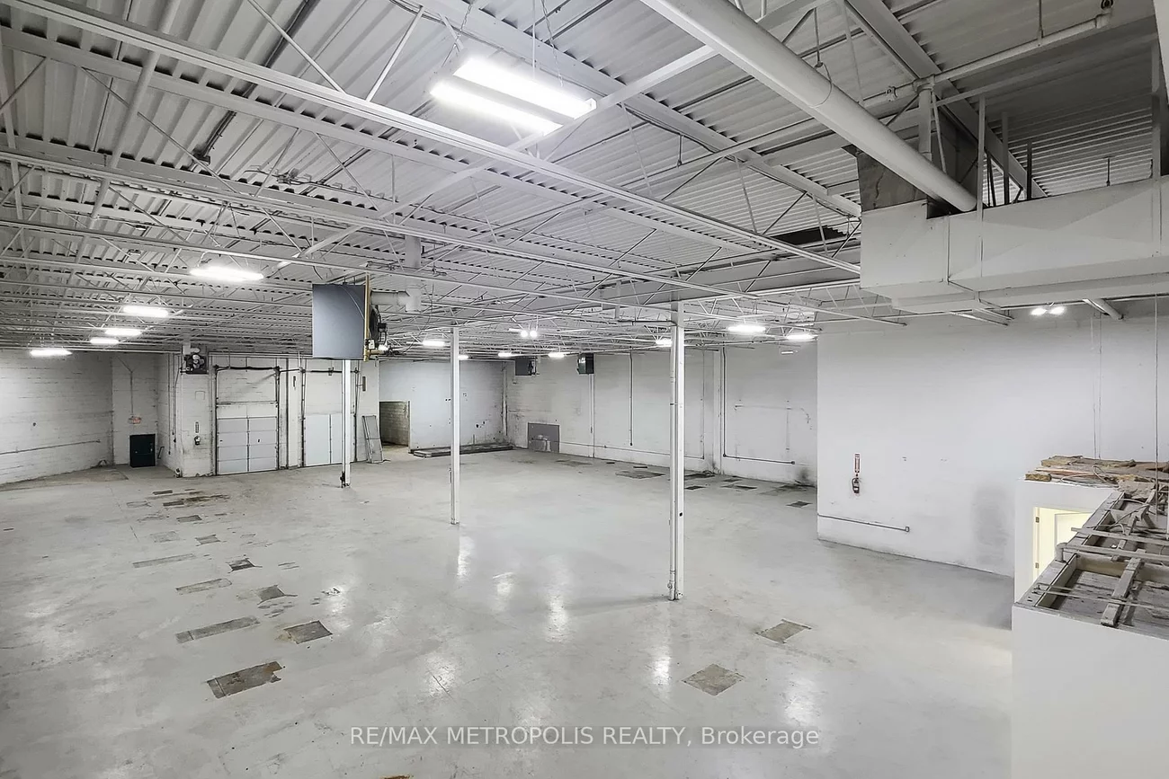 3185, Unity, Western Business Park, Mississauga